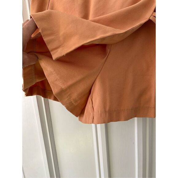 NWOT Elsie & Zoey light orange/ peach skort S - Picture 3 of 4